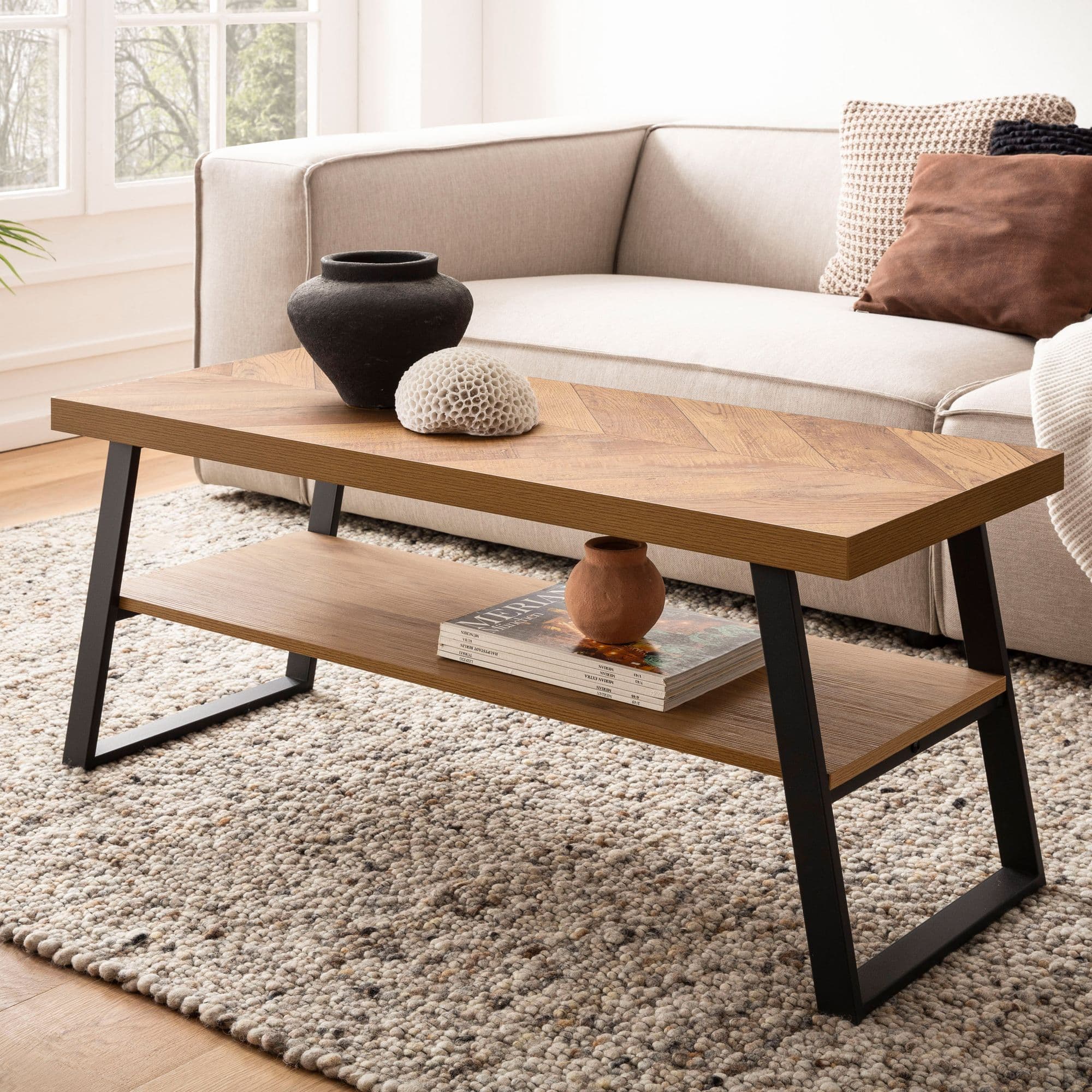 FineBuy Couchtisch 100x40x41 cm Sofatisch Braun mit Fischgrät-Muster, Design Wohnzimmertisch Rechteckig, Loungetisch Modern mit Ablage, Kaffeetisch mit Metallgestell