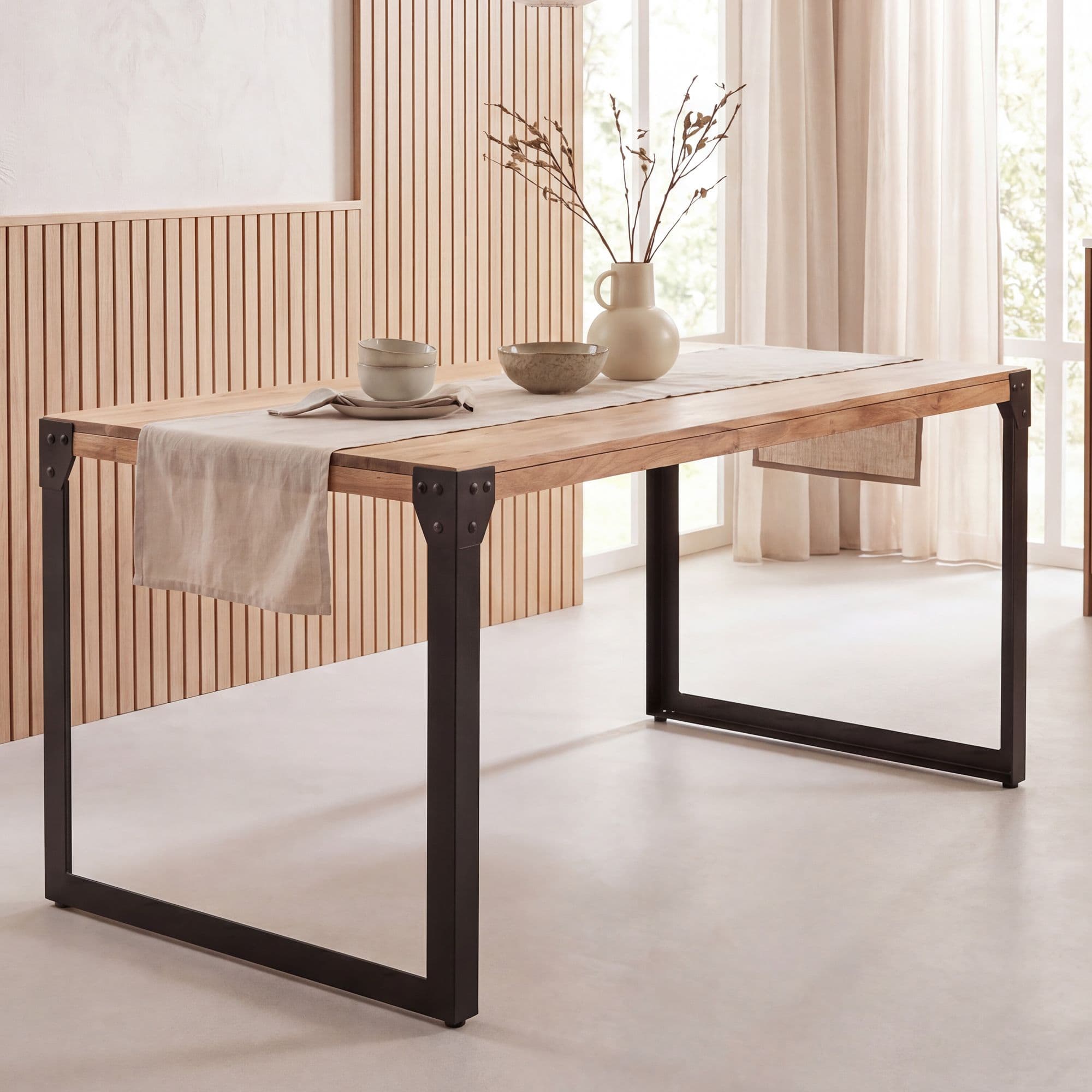 FineBuy Esstisch rechteckig 120 cm Akazie Massivholz – Kleiner Esszimmertisch im Industrial Design mit Metallgestell, Holz Küchentisch massiv für 4 - 6 Personen