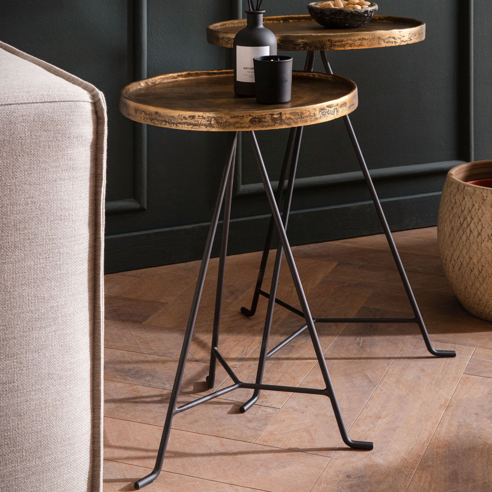 FineBuy Beistelltisch 2er Set Metall Gold / Schwarz Design Satztisch Rund, Wohnzimmertisch Anstelltisch Modern, Sofatisch Dekotisch 2-teilig, Blumentisch Wohnzimmer