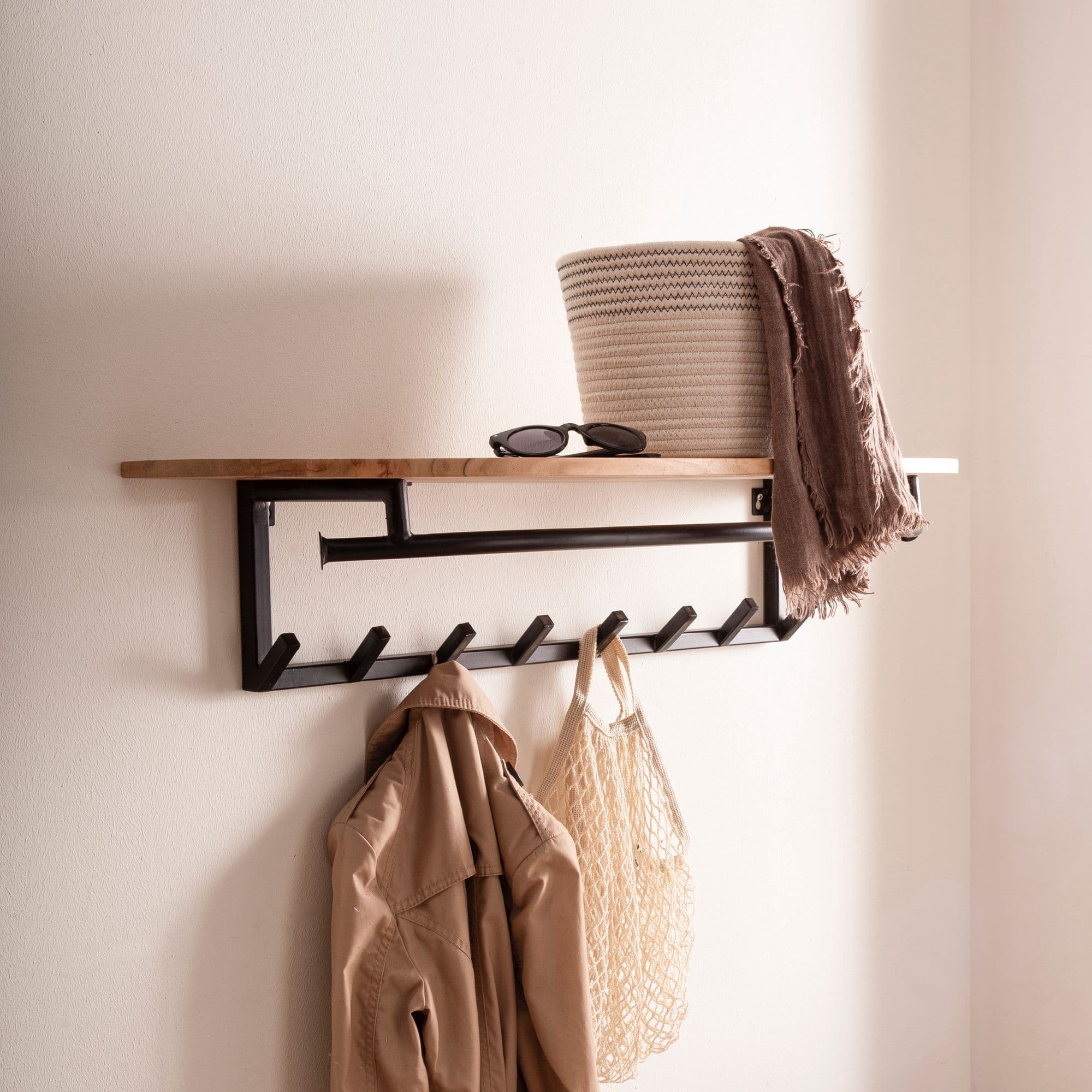 FineBuy Wandgarderobe Akazie Massivholz 100 cm mit Ablage - Industrial Garderobenpaneel mit Hutablage - Wand Garderobenleiste Hakenleiste - 8 Metall Kleiderhaken & Kleiderstange