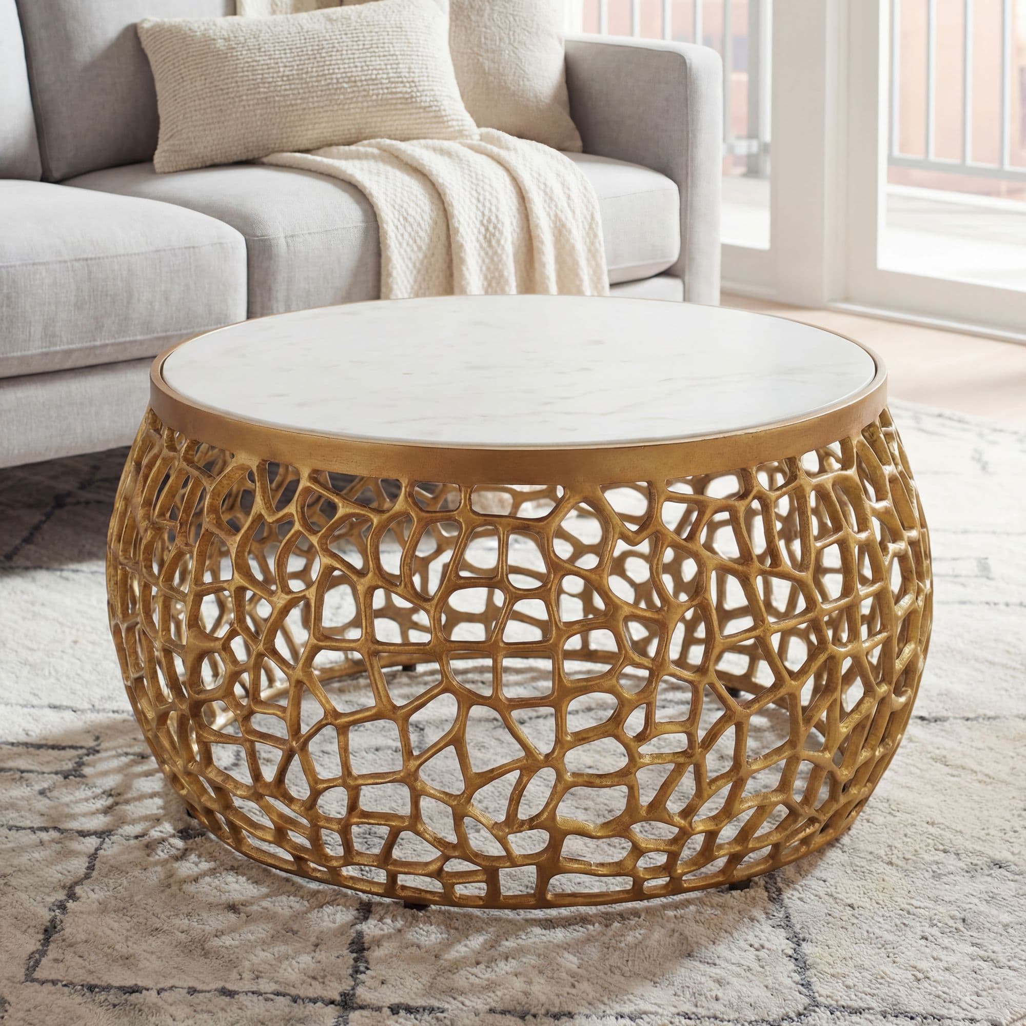 FineBuy Design Metall Couchtisch Gold mit weißer Marmor Tischplatte 60 cm rund - Aluminium Wohnzimmertisch Modern - Loungetisch Alu Beistelltisch Wohnzimmer Handmade
