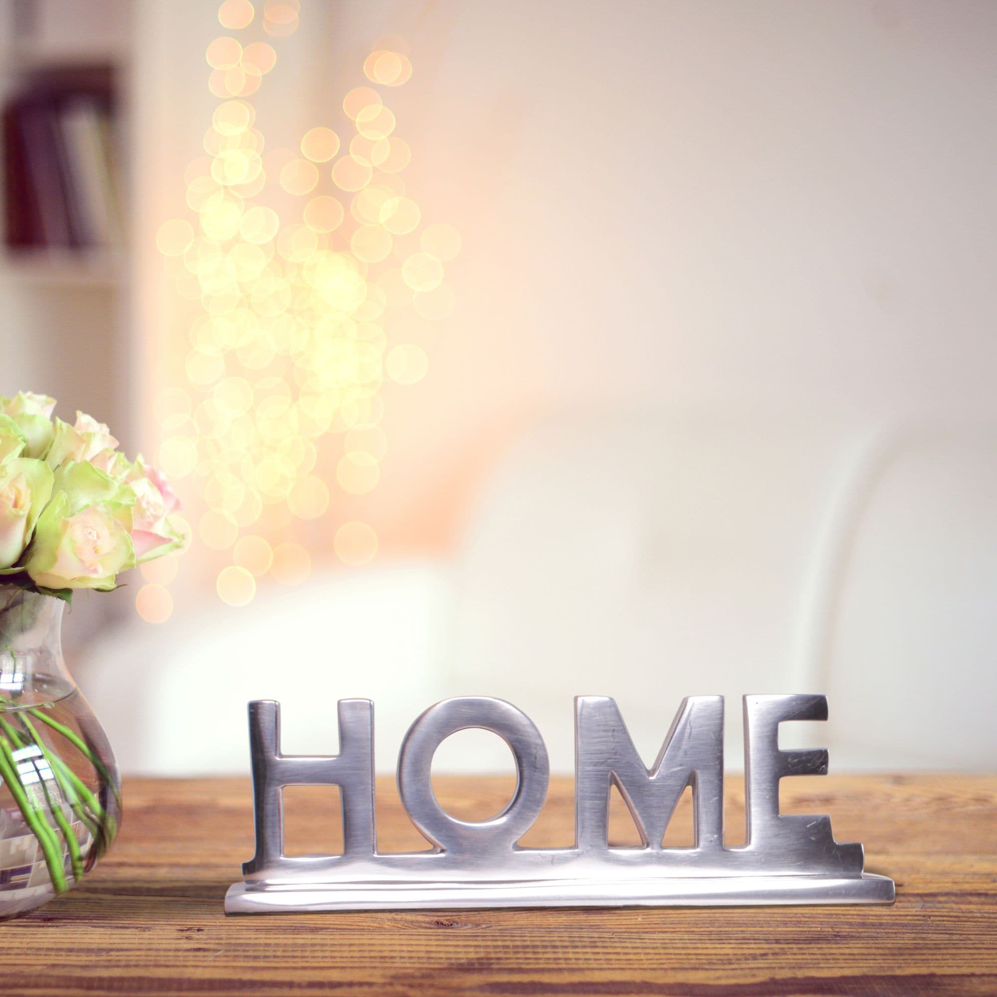 FineBuy Home Deko Schriftzug Design Wohnzimmer Ess-Tisch- Dekoration Wohnung Alu Aluminium Wohndeko Silber 22 cm
