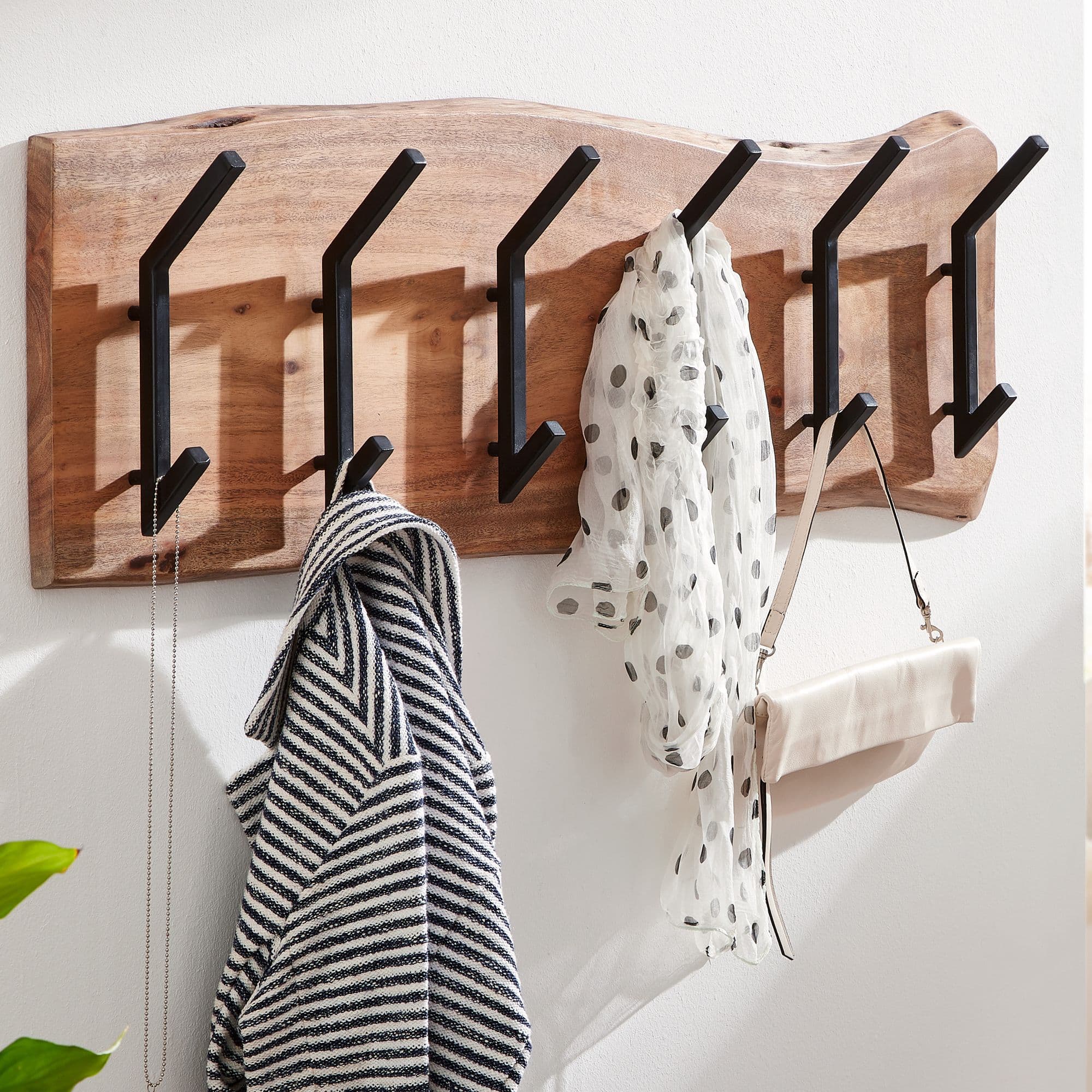 FineBuy Wandgarderobe Akazie Massivholz 100 cm Baumkante - Garderobenpaneel massiv Holz Wand Garderobenleiste Hakenleiste - 6 Kleiderhaken Industrial