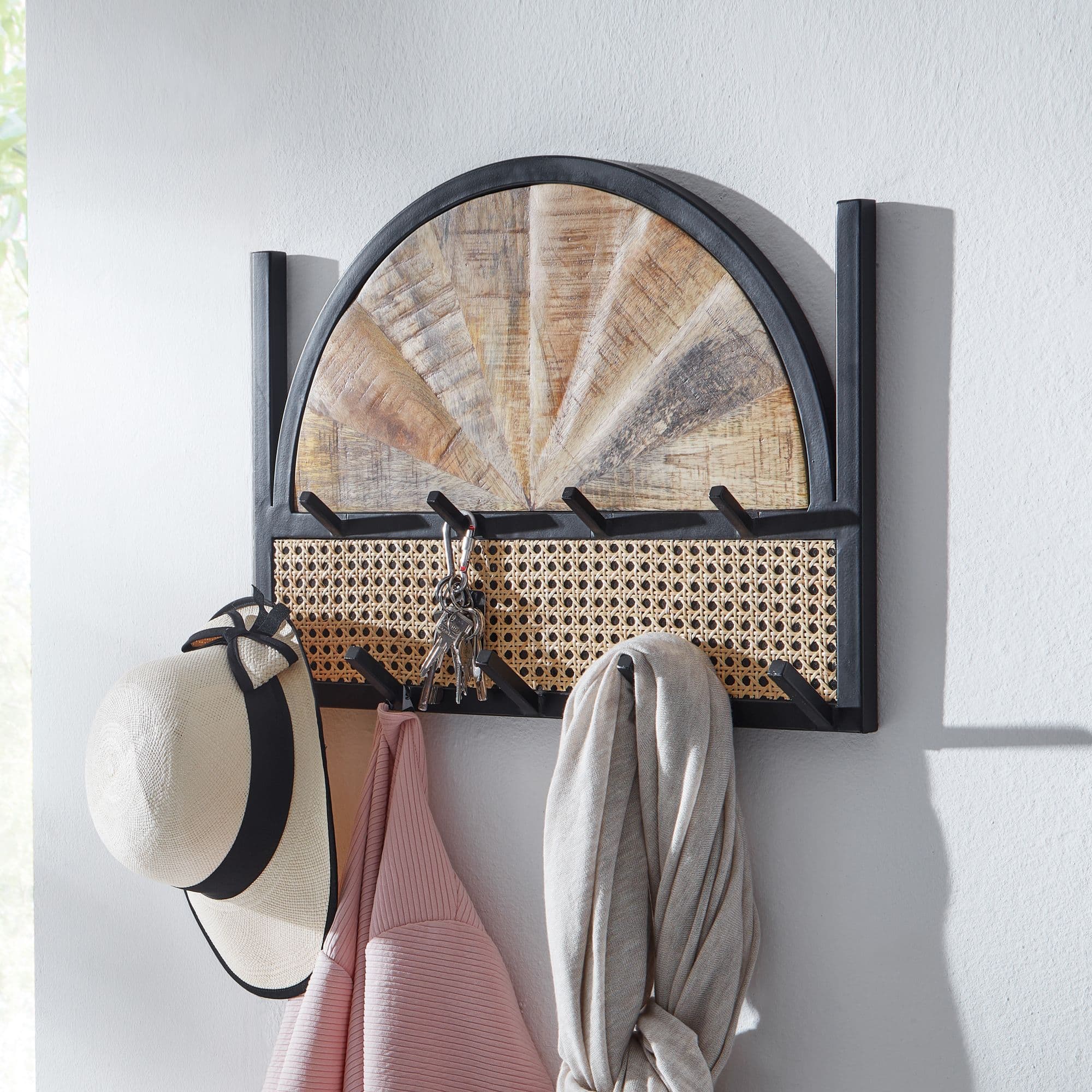 FineBuy Wandgarderobe Mango Massivholz 53 cm - Garderobenpaneel massiv Holz - Wand Garderobenleiste Hakenleiste 9 Kleiderhaken Rattan Wiener Geflecht