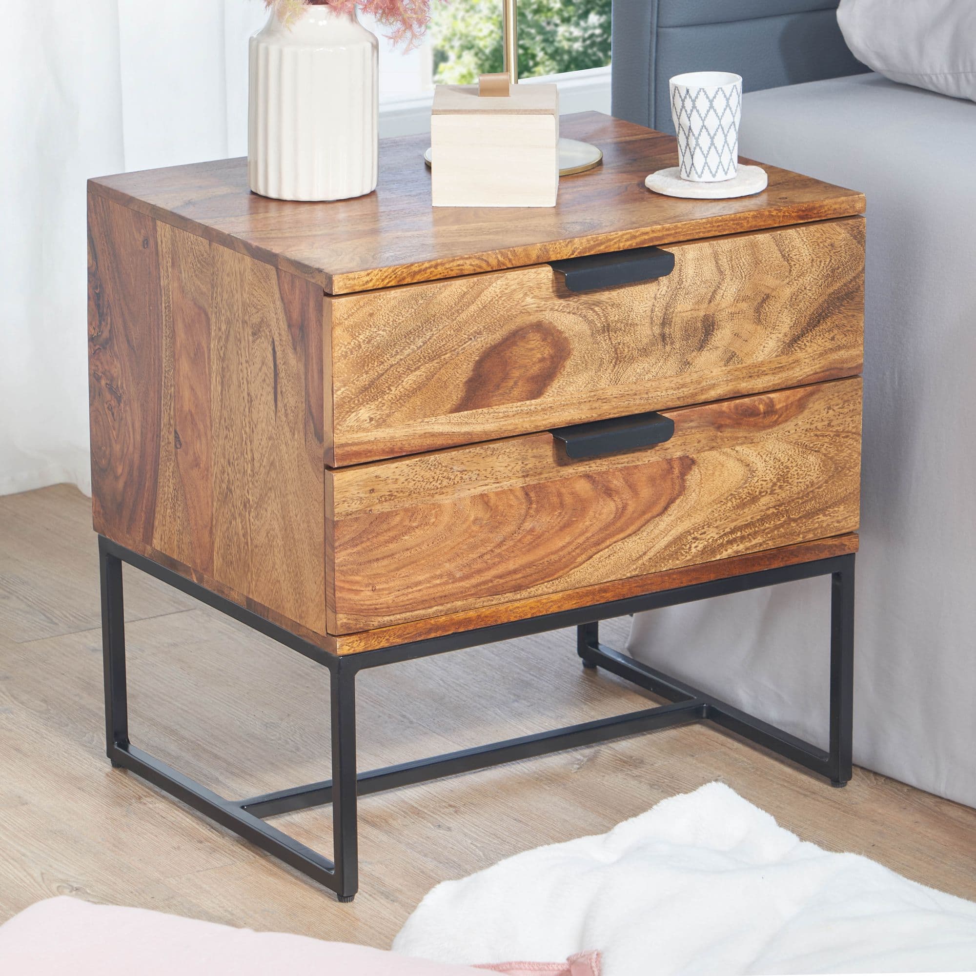 FineBuy Nachttisch Sheesham Massivholz mit Metallgestell & 2 Schubladen – Nachtkonsole im Industrial Design, handgefertigt – Nachtkästchen 50x40x51cm