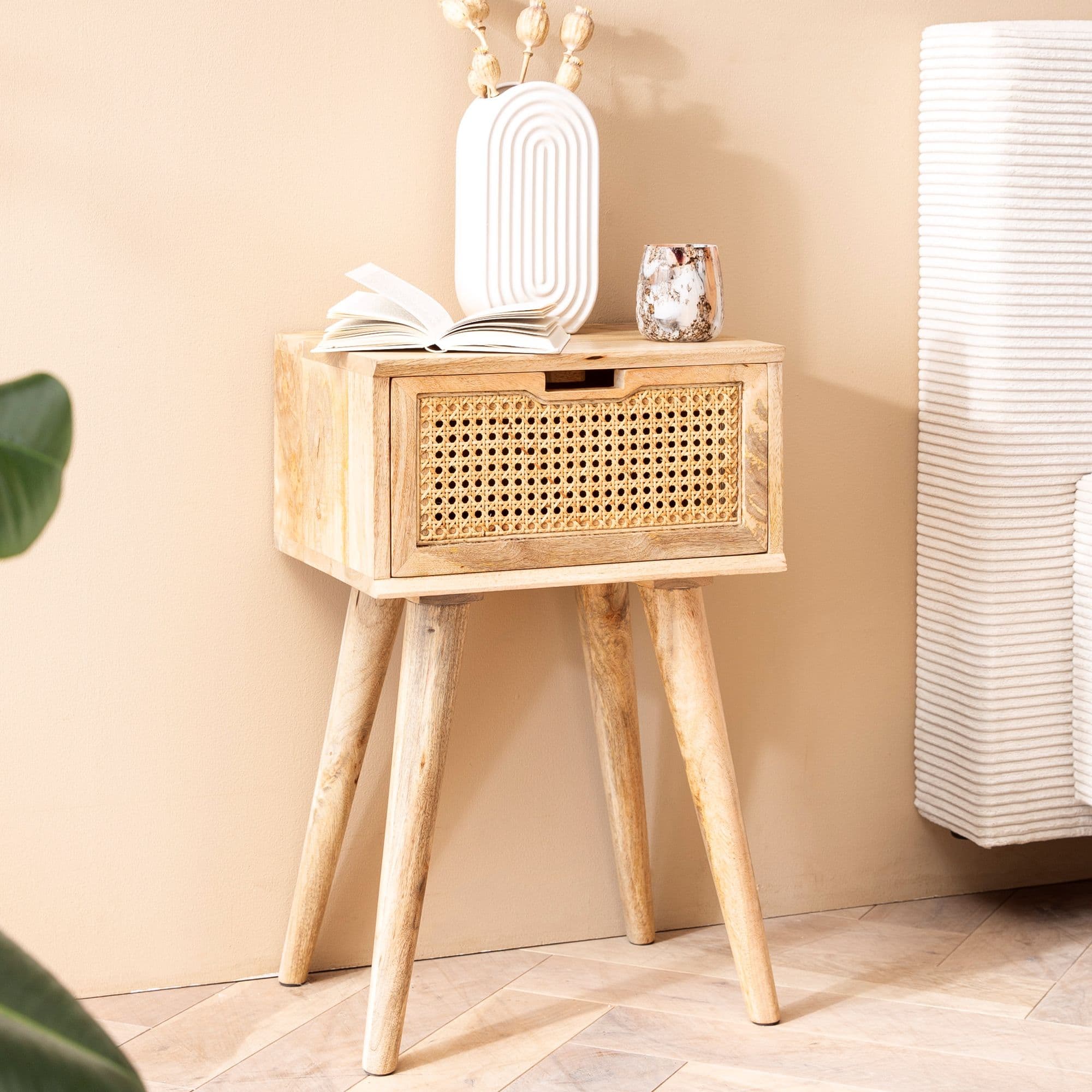 FineBuy Nachtkonsole Mango Massivholz mit Rattan & Schublade – Nachttisch im Boho & Natur Design, stabiles Nachtkästchen für Boxspringbett, handgefertigt Wiener Geflecht – 40x60x30 cm