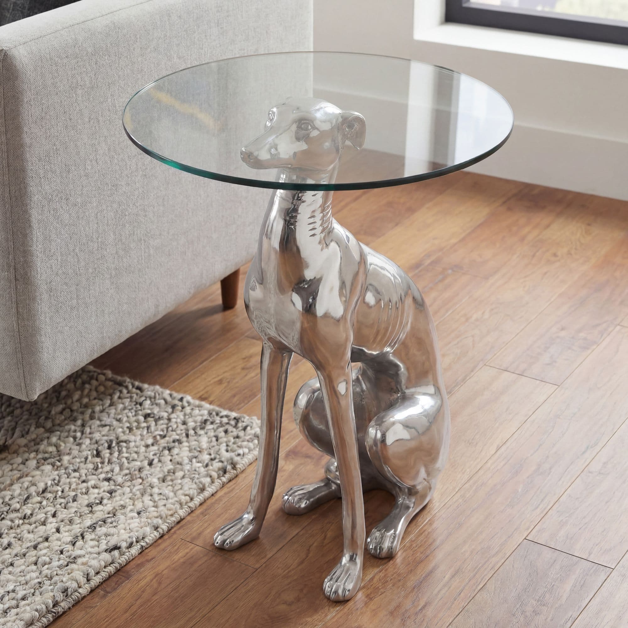 FineBuy Design Beistelltisch Ø40cm Runder Couchtisch Hund 50 cm Hoch Aluminium Tierfigur Ausgefallener Wohnzimmertisch Silber Deko Tisch