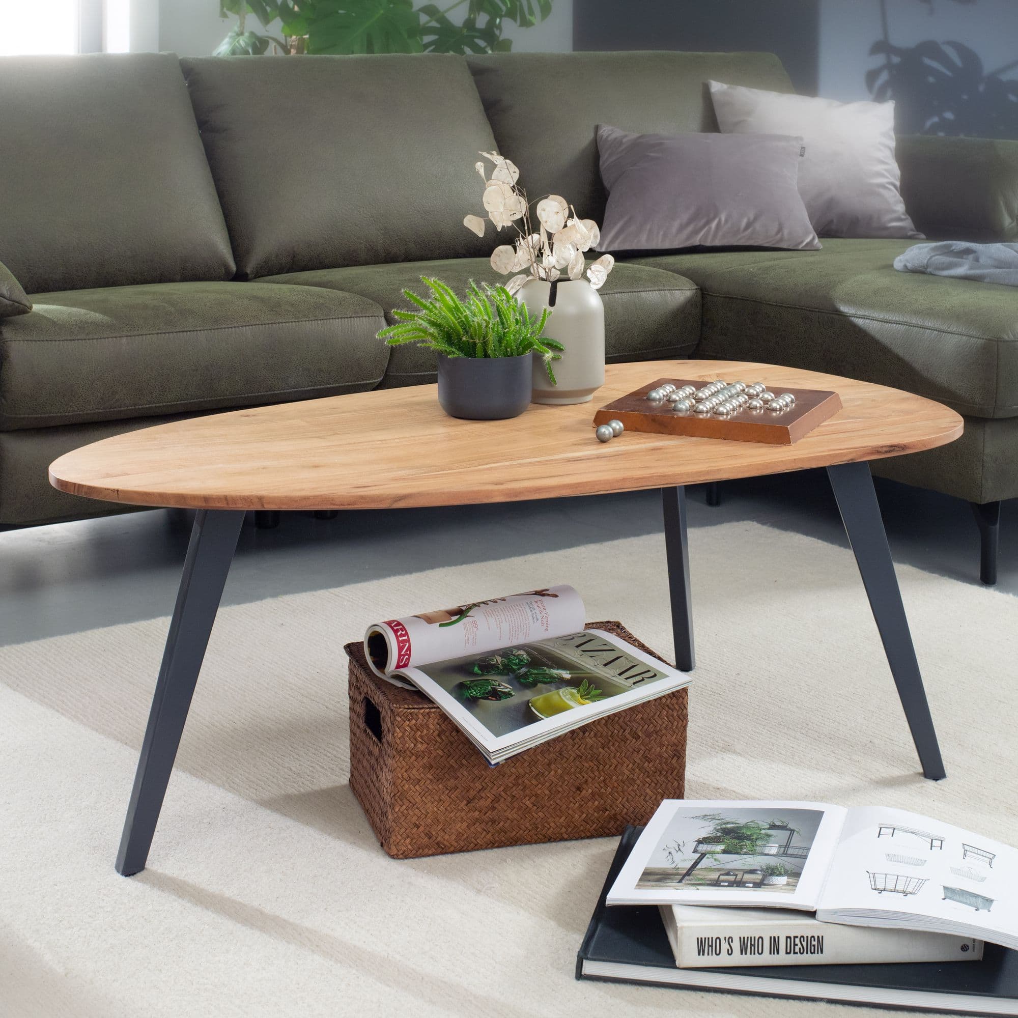 FineBuy Couchtisch Akazie Natur Massivholz oval 110 cm · Wohnzimmertisch mit schwarzen Metallbeinen · Handgefertigter Design Tisch in Nierenform